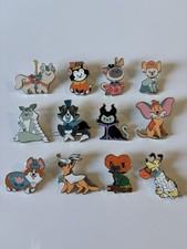 Disney Halloween Cats & Dogs 2026 LR 12 Pins Lot, Maleficent, Hatbox & PinFolio picture