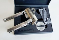 Le Creuset bottle openes appears to be unused picture