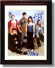 8x10 Framed Roswell Autograph Promo Print - Cast Signed picture
