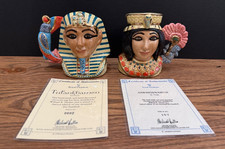 ROYAL DOULTON 'TUTANKHAMEN & ANKHESENAMUN' D7127/28 SMALL CHARACTER JUGS /1500 picture