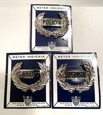 SALE Three Different Vintage Policia De PUERTO RICO POLICE Hat Cap Badges picture