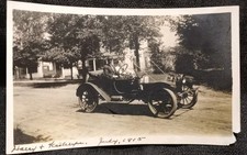 Vintage 1915 Antique Car Automobile Horseless Carriage Photo Original B & W picture
