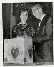 1968 Press Photo Doctor and Mrs. DeWitt Daughtry of Heart Association in Miami picture
