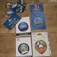 Sea World Busch Gardens Pass Member Exclusive Pin Ornament Lanyard Manatee Shark picture