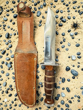 KA-BAR WW2 Commando Knife And Sheath original In New condition picture