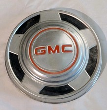 Vintage 1973-1987 GMC 1/2 ton Truck Dog Dish HUBCAP 10-1/2