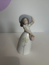 Lladro Little Daisy Girl Hat Basket Of Flowers Figurine Damaged picture