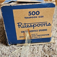 Vintage Box Of Skelgas Ritespoons Single Service Spoons picture