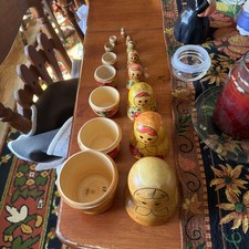 Vintage Russian Nesting Dolls 12 Pieces 7.5