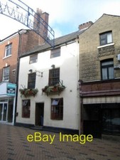 Photo 6x4 The Original Alfred Moodys The Original Alfred Moody's Public H c2008 picture