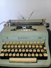 Vintage 1950’s Royal Quiet De Luxe Blue Typewriter WORKS picture