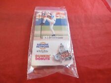 Florida Marlins Robb Nen Pitcher #31 Dunkin Donuts Promo Pin Button NEW picture
