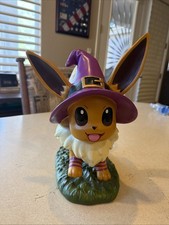 Enchanting Eevee Pokémon 2021 Limited Edition Spooky Celebration Yard Statue. picture