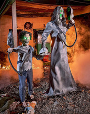 Spirit Halloween 5 Ft 7 In Doomsday Duo Animatronic, Indoor Decoration, Multicol picture