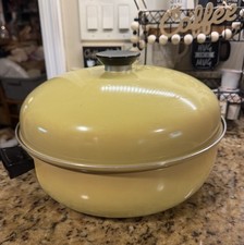 Vintage Regal Ware Gold Yellow Aluminum Steamer Pot Dutch Oven Roaster 12.5”USA picture