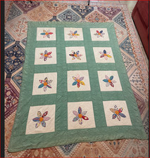 19th Century Vintage Antique American Handmade Floral Applique Quilt picture
