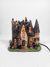 Lemax Spooky Town The Witch's Cottage #25854 2022 Lighted PLEASE READ picture