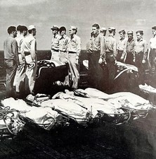 The Heroic Dead Burial At Sea Ceremony 1945 WW2 Photo Print Military DWHH10 picture