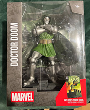 McFarlane Toys Marvel Doctor Doom 1:10 Scale Figure w/ Comic Book picture