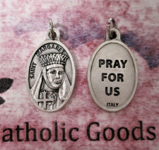 Saint St. Margaret of Scotland - Italian Silver tone Die-Cast OX 1 inch Medal picture
