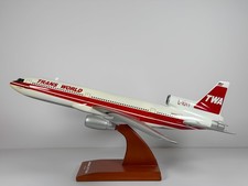 Vintage Executive Model Trans World Airlines (TWA) Lockheed L-1011 1:100 Scale picture