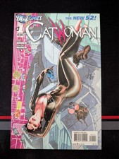 CATWOMAN #1 (2011 DC Comics) New 52 picture