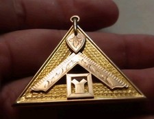 Antique 19thC Solid Gold Masonic High Priest Jewel Walter S Reynolds New Castle picture