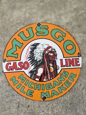 VINTAGE MICHIGAN MILE MAKER MUSGO GASOLINE 12 INCH PORCELAIN SIGN picture
