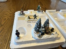 Hawthorne Village: “Winter Fun” Winter Theme Figures - Complete Set picture