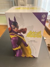 DC COVER GIRLS BATGIRL  J SCOTT CAMPBELL RESIN STATUE MCFARLANE TOYS LE 187/930 picture
