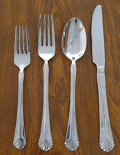 Flatware Oneida Place Set for 8 Lrg Spoons Lrg & Sm Forks Dinner Knives picture