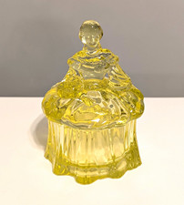 Vintage Mosser Vaseline Glass Colonial Lady Powder/ Trinket Box - Bright Uranium picture