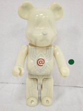 A1007 MEDICOM TOY x Pushead HMV 2003 Bearbrick 400% Figure (Damage Leg) picture