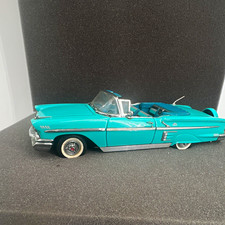 Danbury Mint 1958 Chevrolet Impala Convertible 1:24 Diecast Model Car picture