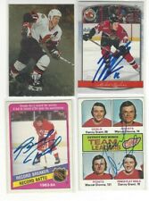  1975-76 Topps #318 Red Wings Leaders Marcel Dionne Signed Hockey Card  picture