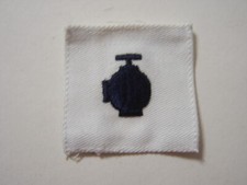 USN UTILITIESMAN UT BLUE ON WHITE FROM 1969 DATED PACK  :KY21-1 picture