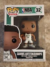 Giannis Antetokounmpo 32 Milwaukee Bucks Vaulted Rare Funko Pop NBA Sports picture