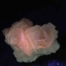 558g Rare pink fluorescent calcite comes from Chenzhou, Hunan, China picture