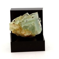 stones And Minerals. Fluorite. 83.9 Ct. Pratclaux, Langeac, Haute-Loire, France picture