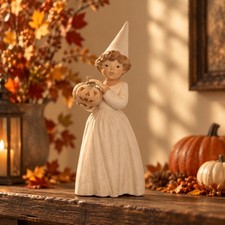 Lladro Golden Memories Daisa Girl With Pumpkin picture