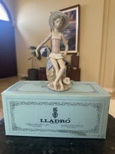Vtg Lladro Porcelain “Summer”  No. 5219 Figurine - Retired w/ Box picture