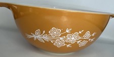 VINTAGE PYREX 442 BUTTERFLY GOLD CINDERELLA GLASS BOWL NESTING MIXING 1 1/2 QT picture