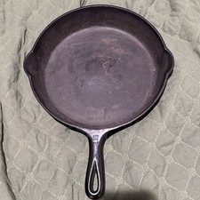Vintage GRISWOLD No 9 (710) Cast Iron Skillet Unrestored ERIE PA USA 11” picture