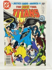 New Teen Titans 4 ~Est. Low 9s ~W pgs ~NEWSSTAND ~Sharp Corners ~Key picture