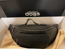 Doginal Dogs DDVEGAS SLING BAG + swag picture
