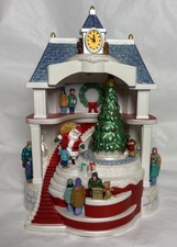 2011 Hallmark Keepsake Santa Comes to Town Magic Ornament Light Sound Motion picture