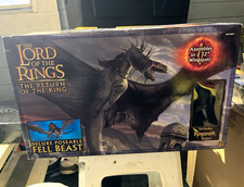 Toy Biz LOTR Return of the King Deluxe Poseable Fell Beast Ringwraith 32