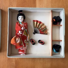 HANAKO JAPANESE DOLL WITH 3 WIGS FAN & SANDALS ORIGINAL BOX VINTAGE picture