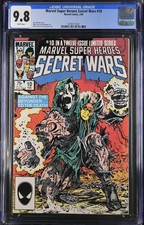 Marvel Super Heroes Secret Wars #10 CGC 9.8 WHITE Iconic Cover by Mike Zeck 1985 picture