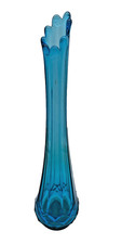 Vintage L. E. Smith Aqua Blue Dominion SWUNG STRETCH GLASS VASE 14